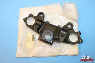 Рулевая ручка Yamaha низкая черная головка 1980-84 XJ650 1983 XJ750 4H7-23435-00-98 - Изображение 1 из 4