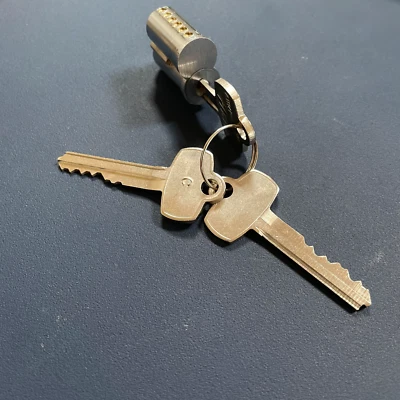 ILCO Best / Arrow / Falcon IC (interchangeable) Core 6-pin F Keyway w/ 3 Keys - SFIC