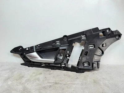 Manija de puerta interior delantera derecha Audi A7 S7 RS7 2010-18 MONTAJE OEM 4G8837019A Foto 1 de 4