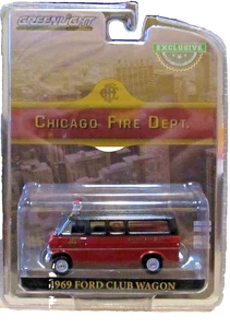 Greenlight 1969 Ford Club Wagon Chicago Fire Dept. Krankenwagen Hobby Exclusive   - Bild 1 von 2