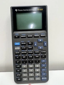 Calculadora gráfica Texas Instruments TI-82 sin cubierta - Imagen 1 de 3