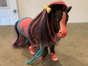 Caballo Poni Breyer Jazmín Color Sorpresa Cambiante Negro y Rosa Caliente - Imagen 1 de 4