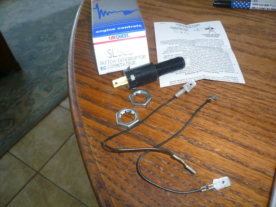 ПЕРЕКЛЮЧАТЕЛЬ СТОП-СИГНАЛА SLS-66 Car Quest NORS 1958-69 CHEVROLET CADILLAC CAMARO - Изображение 1 из 1