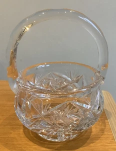 Vintage Lead Crystal Cut Glass Pinwheel Design Posy Basket with Handle VGC - Picture 1 of 9