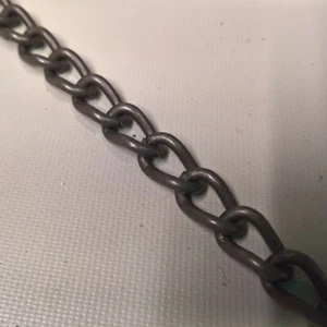 Vintage Twisted Link Chain Industrial Metal Art Garden Hanger Barn - Picture 1 of 2