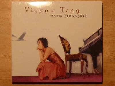 Vienna Teng - Warm Strangers -CD Digipak -2 Bonus Live Tracks -incl. Harbour - Bild 1 von 4