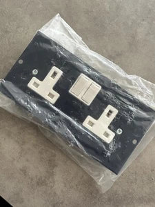 INS55301 2GANG SOCKET FOR 3COMPARTMENT FLOOR BOX SCHNEIDER New Navy Blue - Photo 1/8
