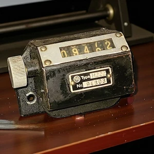 94303 Heidelberg Printing Press Manual Counter  Letterpress  Type H222 "c. 1930" - Picture 1 of 9