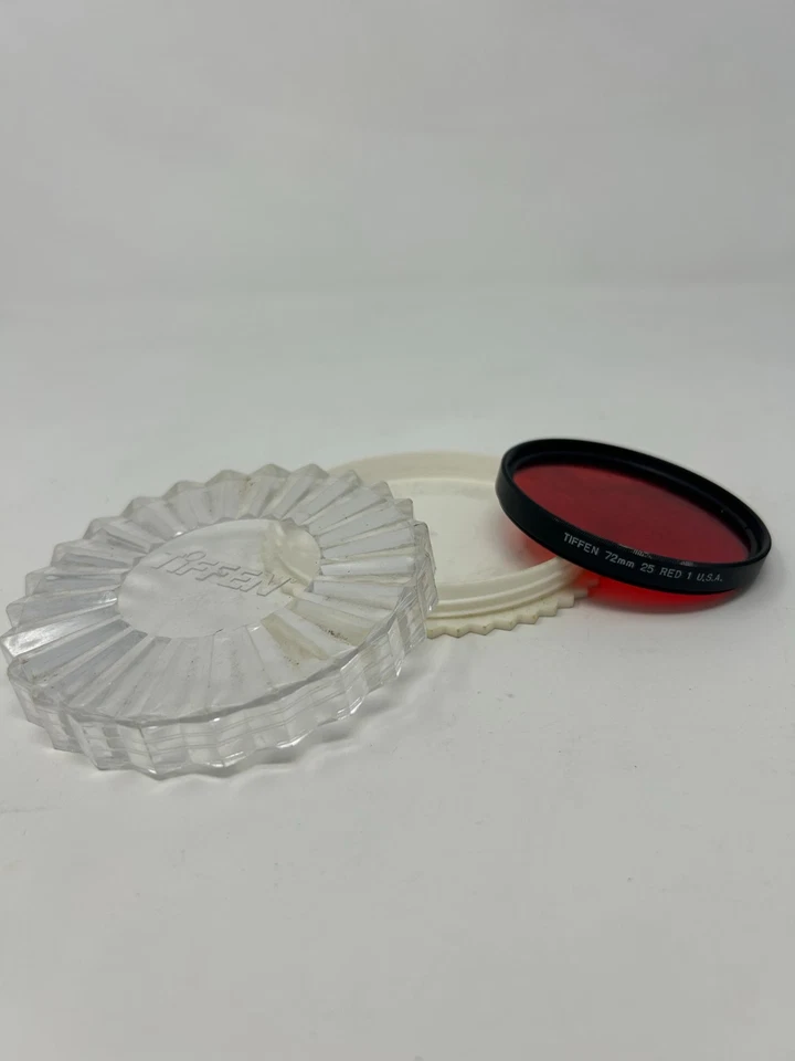 Tiffen Red 25 (72R25) 72 mm Filter - Image 1 of 1
