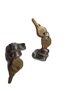 Vintage Brass Key and Lock Set- The Eagle Lock Co.  #A36A4 - Picture 1 of 3