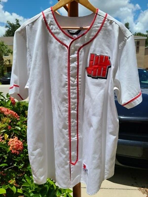 Camiseta deportiva de béisbol de algodón HUF Undefeated UNDFTD Headhunter Bad Sports Roses Foto 1 de 4