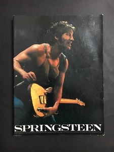 SPRINGSTEEN BOOK FROM 1985, 256 PAGES - A ROLLING STONE PRESS BOOK - Picture 1 of 2