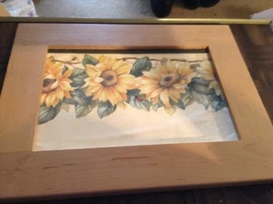 Yellow flower wall picture - Picture 1 of 3