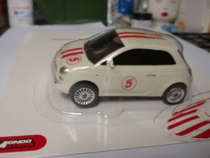 MONDO 1/43 - AUTO DA PISTA FIAT 500 BIANCA ( tipo POLISTIL / CARRERA GO ) - Picture 1 of 2