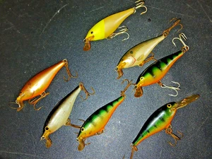 SELTENE CHART ROTE FARBE & ANDERE Rapala Shad Raps SR-5 Sr5 SSR5 Menge 7 FLACH - Bild 1 von 12