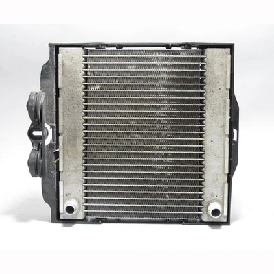 Enfriador de radiador auxiliar derecho de fábrica BMW 2011-2017 serie 5/6/7 OEM F07 F10 Foto 1 de 4