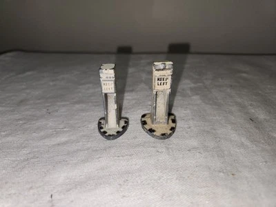 Vintage O Scale Metal Railroad Layout Traffic Bollard Keep Left 1.75" Tall  - Image 1 of 4