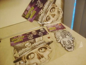 MASCARILLAS ESQUELETO HALLOWEEN BEISTLE Y HUESOS DE ARAÑA decoraciones de fiesta sin usar - Imagen 1 de 6