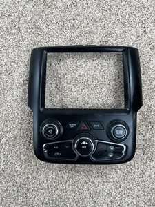 2013-2018 DODGE Ram 1500 Climate Temperature A/C Heater Control Panel 1UJ96DX9AF - Picture 1 of 5