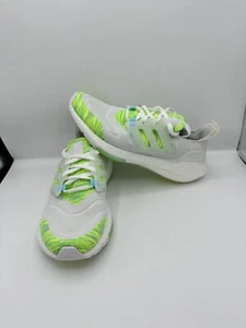 Adidas Ultraboost 22 Womens Size 7.5 White Bliss Blue Yellow GX5926 brand new - Picture 1 of 5