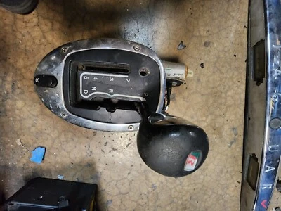 Jaguar XKR 2003 2004 2005 2006 palanca de cambios supercargador 3W8315843ae Foto 1 de 4