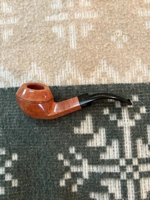 Pipa Hardcastle Deluxe de Dunhill Londres Inglaterra *sin fumar* Bulldog Inglés Foto 1 de 4