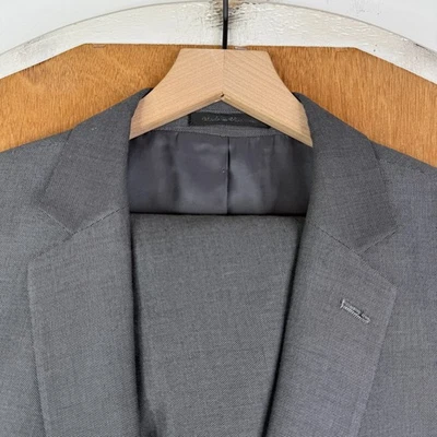 Calvin Klein Suit Mens 48R Gray Sport Fabric 2 Button Pants 40x33 Flat Front - Image 1 of 4