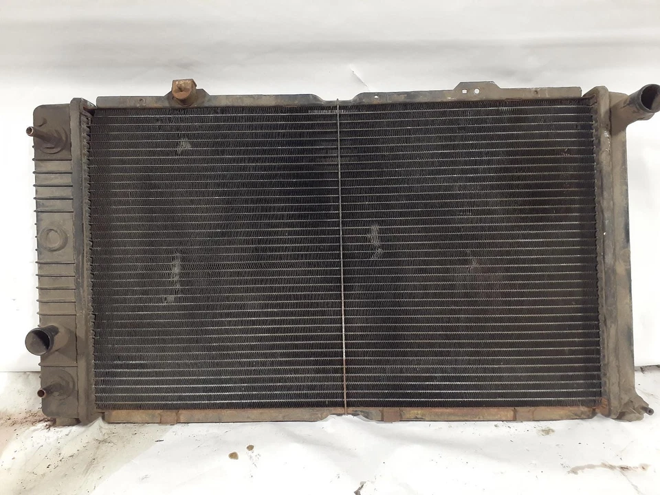 Used Radiator fits: 1991 Eagle Premier  Grade A Foto 1 de 4