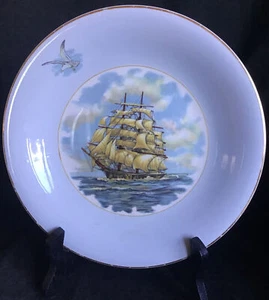 Vintage ROYAL STAFFORDSHIRE Collector PLATE Tall Sailing Ship Ceramics ENGLAND - Picture 1 of 11