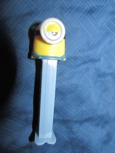 Pez Dispenser Disney Pixar Minions Despicable Me CHINA - Picture 1 of 1