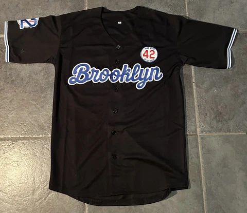 Brooklyn Dodgers Jackie Robinson # 42  Mens Jersey sz small stitched Cover