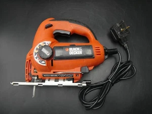 Black & Decker Jigsaw KS800S 520W 240v Accu Bevel Auto Select 70mm - Tested ✅ - Picture 1 of 13
