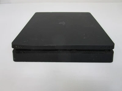 PS4 Play Station 4 1TB Slim CUH-2215B Sin controladores Foto 1 de 4