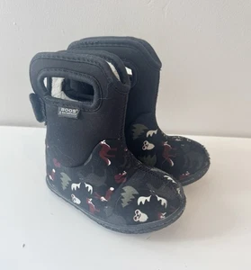 Baby BOGS Sz 6 Boys Winter Snow Boots Lined Forest Animals Black - Picture 1 of 13