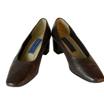 Zapatos de salón Karen Scott para mujer de cuero marrón chocolate punta cuadrada tacón bloque talla 8M Foto 1 de 4