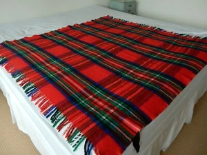 Vintage Thick Wool Blanket Fringed Stripe/Check Picnic Caravan Bbqs Travel VGC - Picture 1 of 14