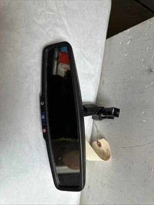 Espejo retrovisor Chevrolet Silverado 2500HD 2014-2019 OEM E11026392 Foto 1 de 4