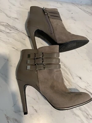 Women’s Ankle Boots Shoes Sam & Libby Anya  Size 7 1/2  Shoes Foto 1 de 4