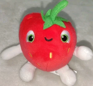 Pinata Smashlings "Berry Boo" Series 1 Plush 3" Mini No Code Strawberry - Picture 1 of 3