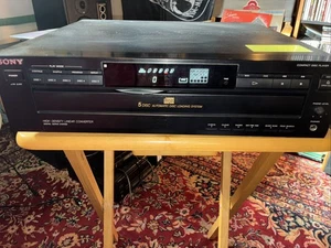 Sony CDP-C325 Compact Disc Player 5-CD Carousel Tested Working Great Condition - Picture 1 of 4