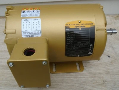 new Baldor Reliance Super E Motor 35E6526K096G1 230/460V 3PH 1HP - Image 1 of 4