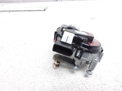 2019 BMW X5 Windshield Wiper Motor OEM ID 8739979 - Image 1 of 4