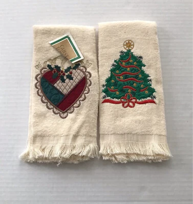 2 Toallas de Té Invitadas de Navidad Vacaciones Patchwork Corazón y Árbol de Navidad Marfil Foto 1 de 4