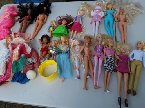 Lot of 30 Barbies from early 1966-2011 and other vintage access and dolls,bin146