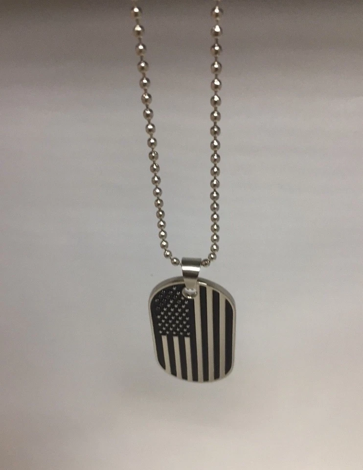 Etiqueta de perro militar bandera táctica patriótica EE. UU. DIOS bendiga plata y oro americano Foto 1 de 1