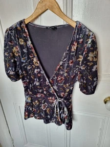 New Look Silver Grey Multicoloured Velour Top Size 12 - NEW Wrong Size Label - Picture 1 of 4