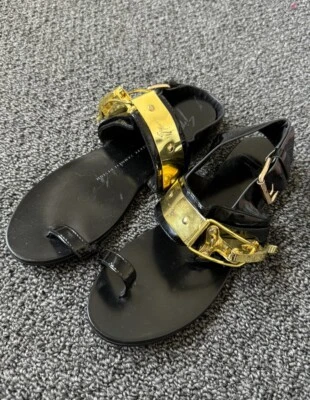 Anillo Giuseppe Zanotti Puntera Cuero Negro Hebilla Dorada Cordones Planos Talla 36 Foto 1 de 4