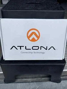 Atlona AT-UHD-EX-70-2PS-RX HDMI Receiver & AT-UHD-EX-70-TX-2PS-TX Transmitter - Picture 1 of 10