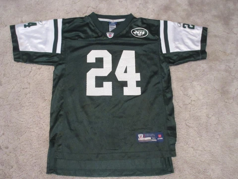 New York Jets Darrelle Revis #24 Home Green Jersey Youth Size XL Cover