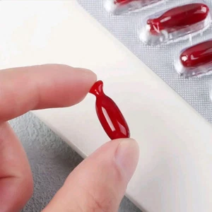 10pcs Fake Blood Pills Prank Toy Hematemesis Capsules Halloween Party Props - Picture 1 of 10
